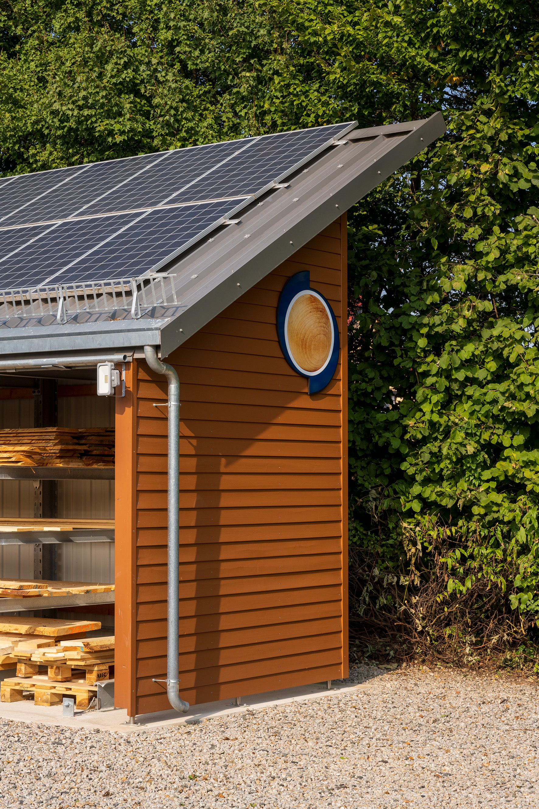 cantilever racking with roof and solar panels